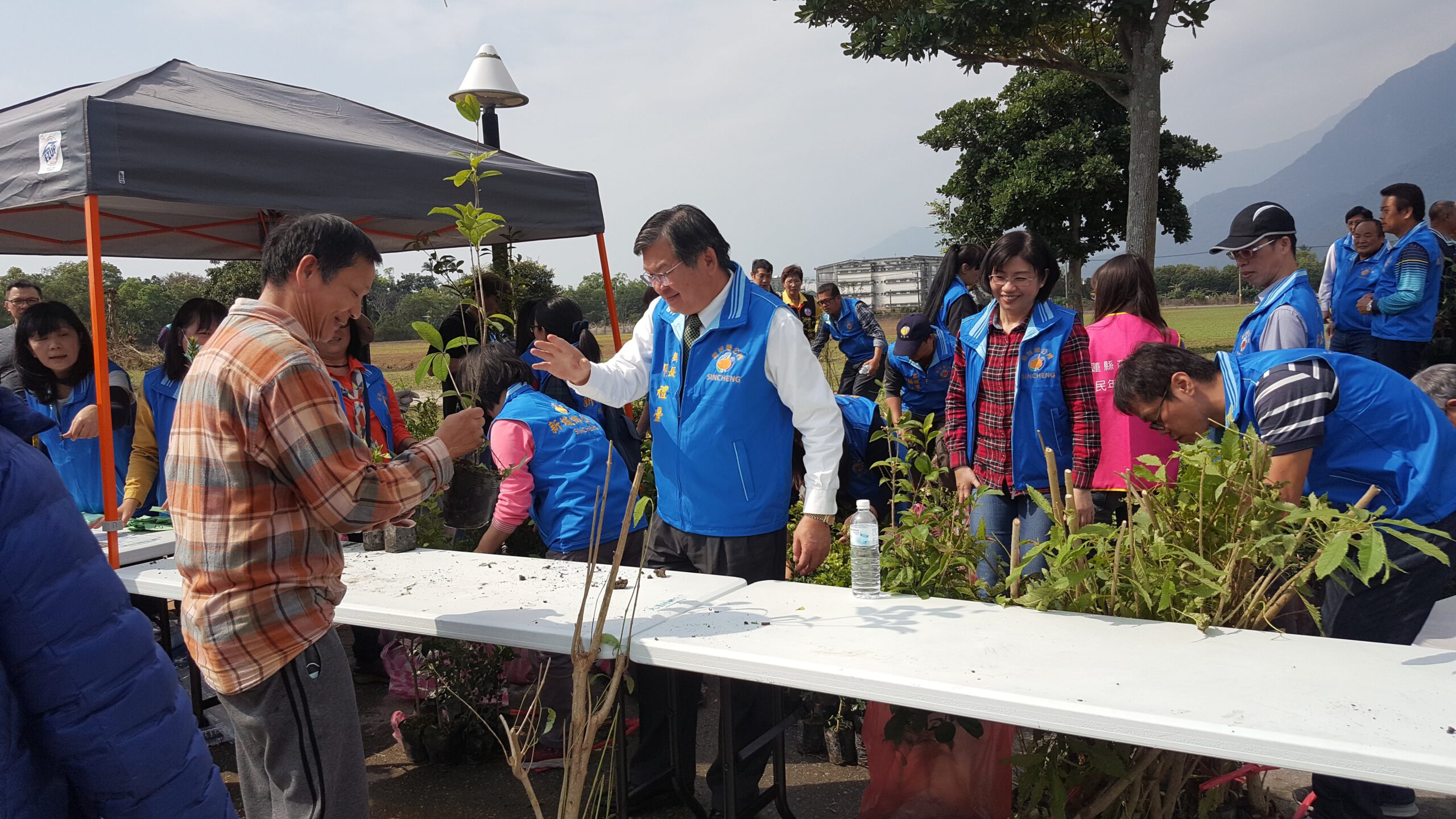 「幸福新城植樹節 」何禮臺與鄉親攜手打造幸福新城的綠色奇蹟