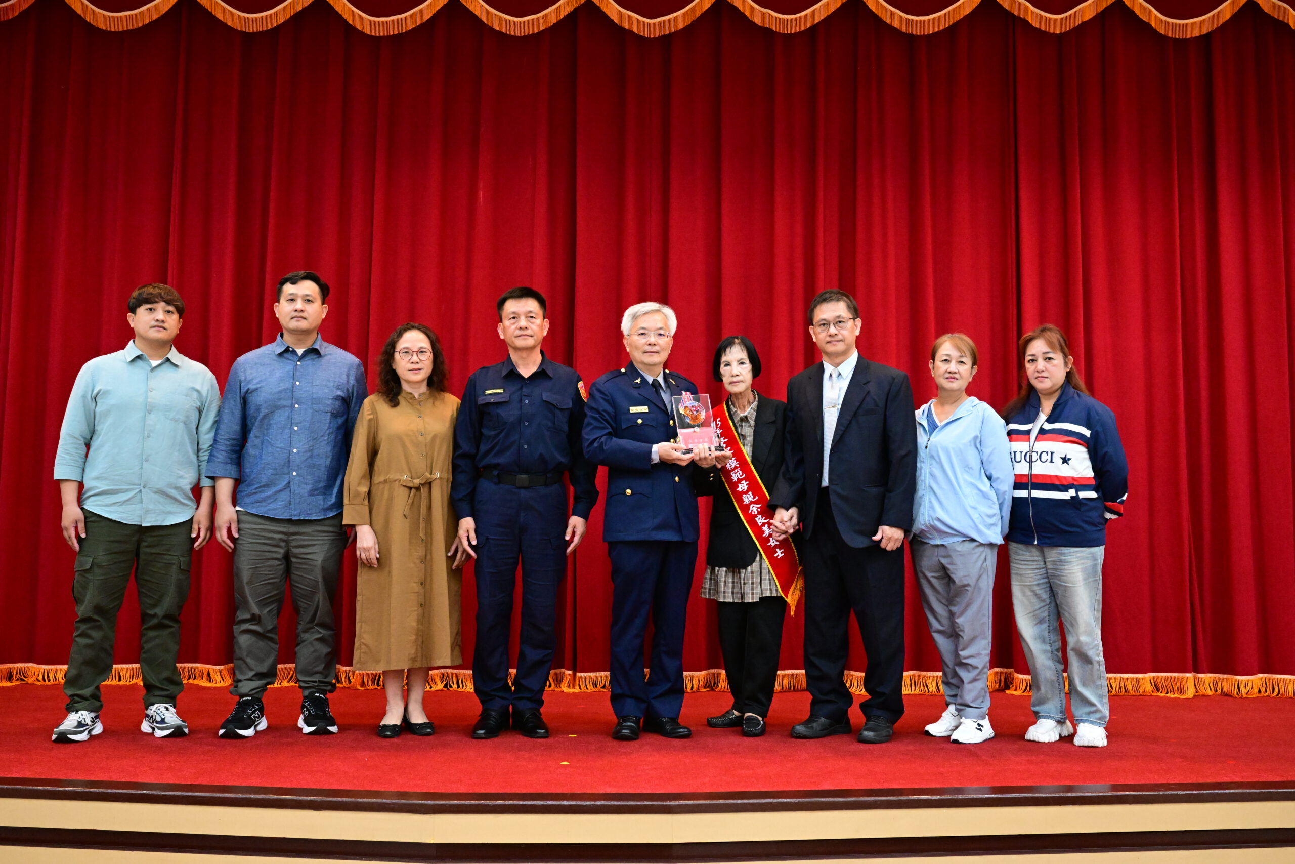 新城警分局組長陳韶華母親獲選全國警察模範母親 傳遞無私母愛典範
