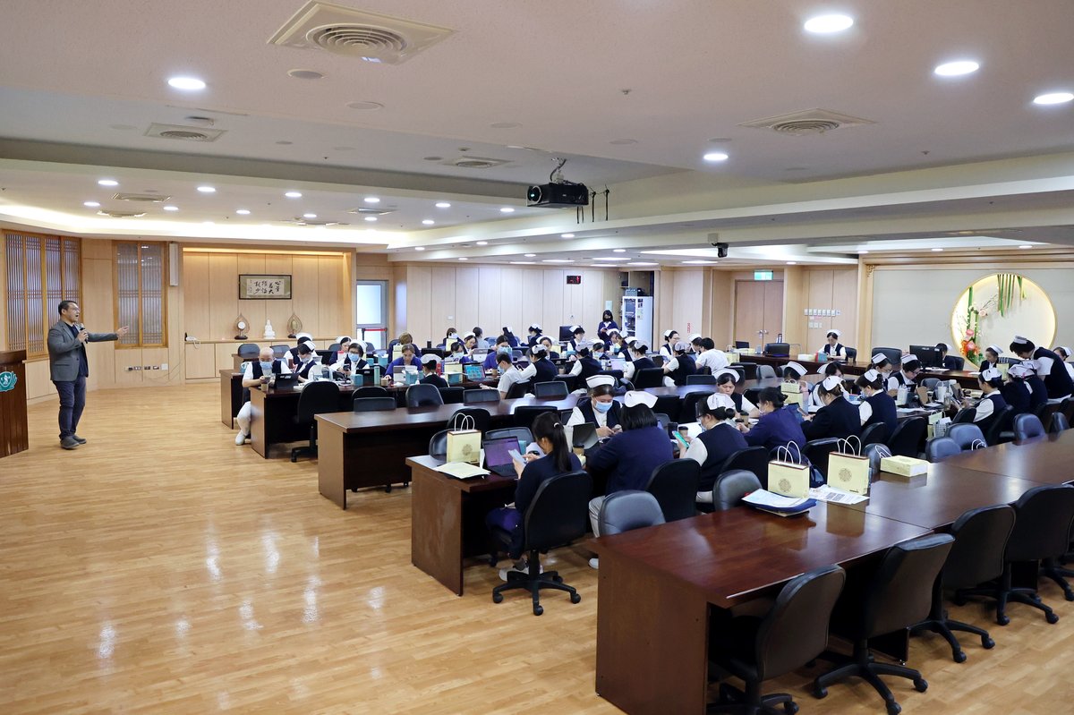 花蓮慈院導入AI技術，LINE聊天機器人助護理師即時掌握醫療數據