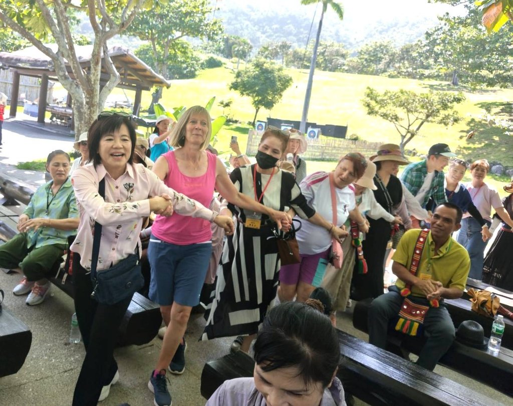 激盪原民產業新思維！花蓮吉安鄉長游淑貞率百人團跨縣市取經 台東成功鎮熱情迎賓共創雙城觀光新契機