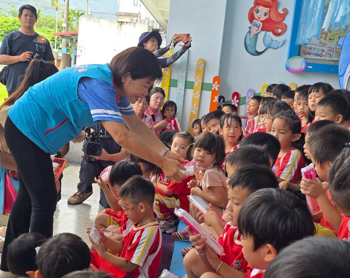 吉安鄉幼泡泡魔法王國啟動 游淑貞陪伴幼兒樂迎新學期